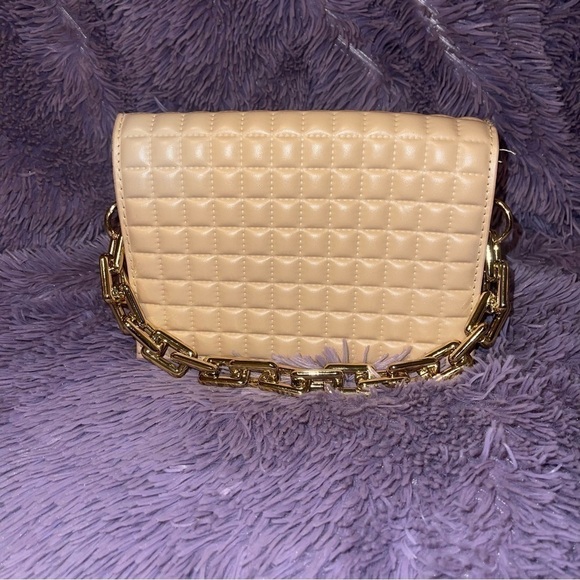 Mini Quilted Chain Flap Square Hobo Bag 5️⃣✖️3️⃣0️⃣ - Picture 2 of 5